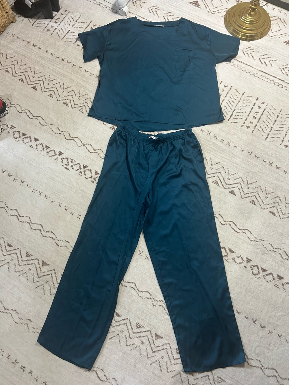 Ekouaer Silky Satin Feel Pajama Lounge Set Teal Blue Size Large Luxury - Picture 2 of 8